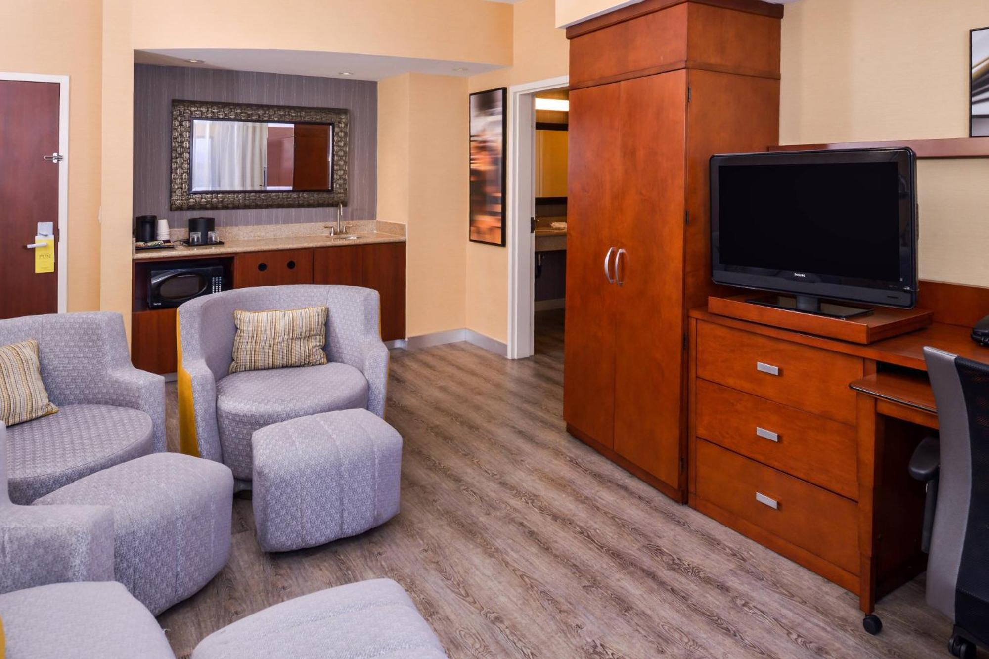 Courtyard By Marriott Victorville Hesperia Extérieur photo