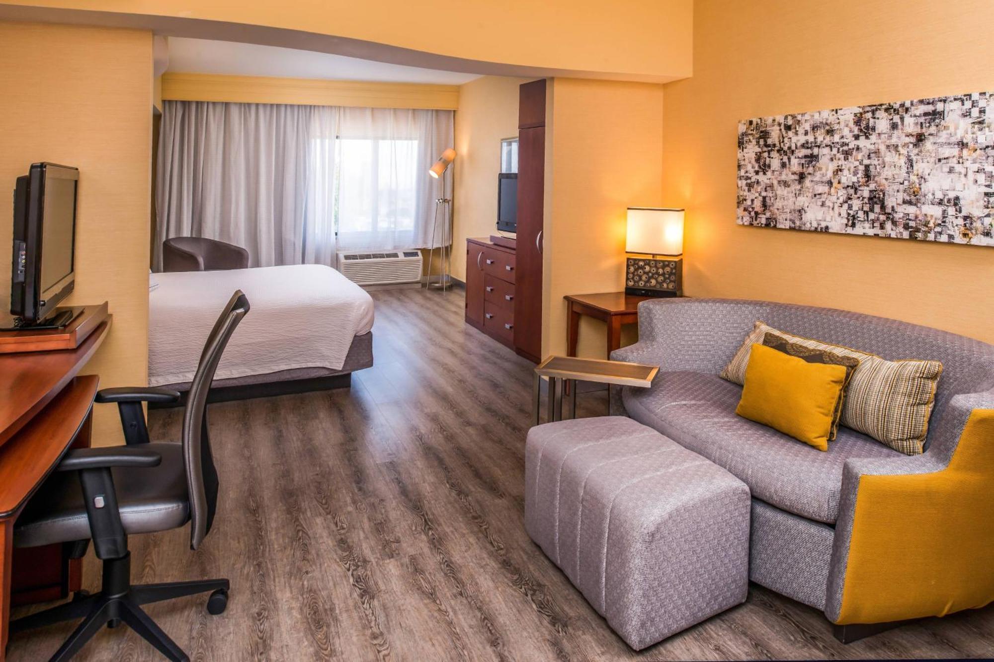 Courtyard By Marriott Victorville Hesperia Extérieur photo
